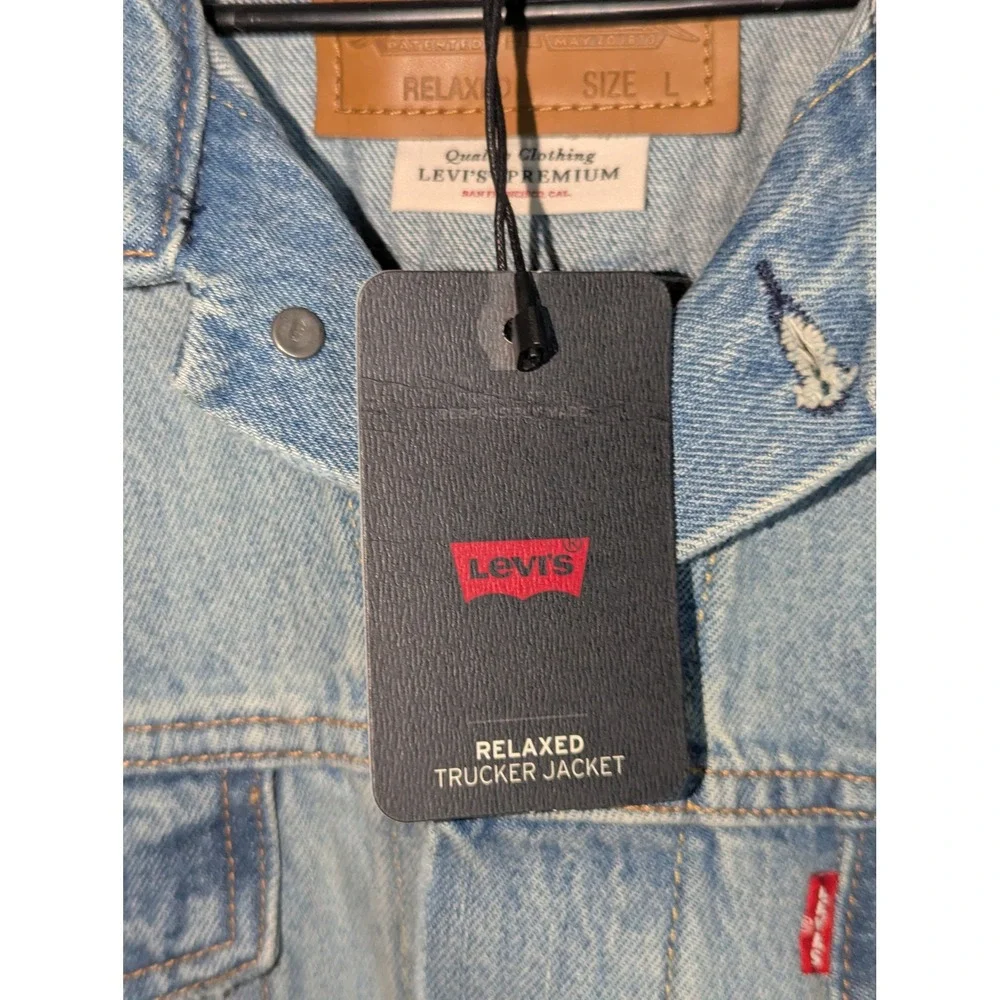 Levis Premium Relaxed Trucker Jacket Light Wash Denim Mens‎ Large A57820002 NEW